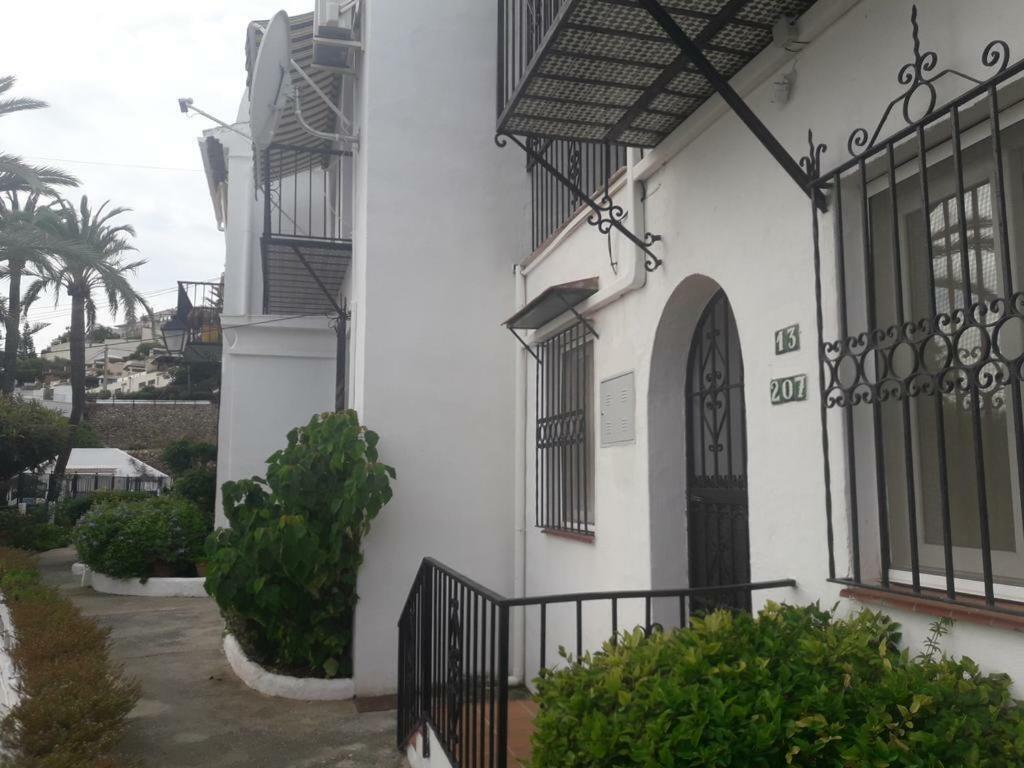 Casa Angelines Holiday Home Nerja Bagian luar foto