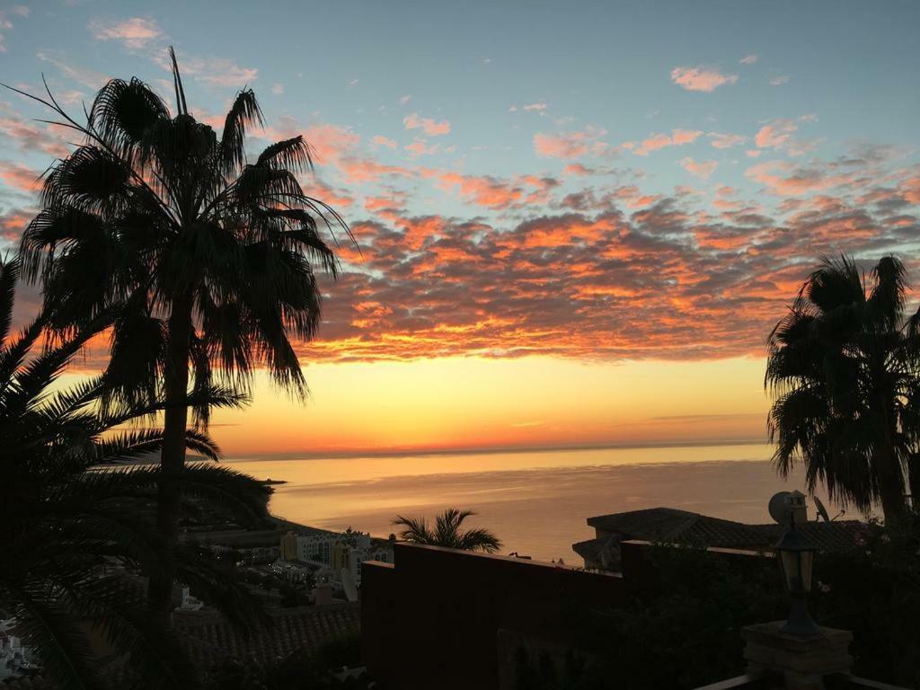 Casa Angelines Holiday Home Nerja Bagian luar foto